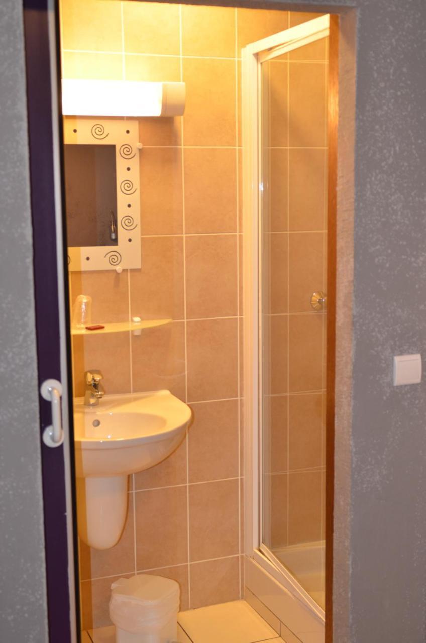 Hotel Au Fil De L'Eau Сейсел Екстериор снимка